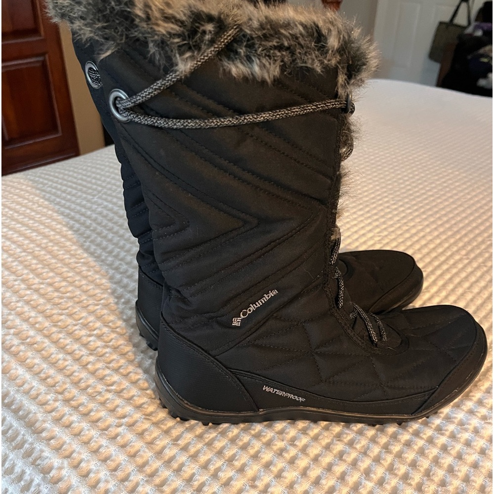 Women’s size 10 Columbia Waterproof Black boots